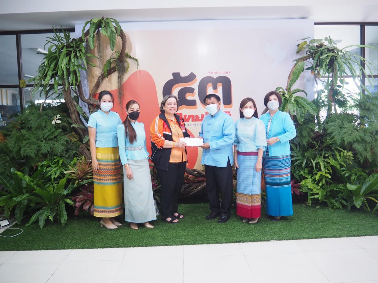 เข้าร่วมมอบเงินทำบุญและสนับสนุนกิจกรรมการประชาสัมพันธ์ของหนังสือพิมพ์ไทยนิวส์ เชียงใหม่ ในโอกาส”ฉลองชัย ไทยนิวส์” สู่ปีที่ 53 ณ สำนักงานหนังสือพิมพ์ไทยนิวส์ uploads/2/2022-12/298423257_3139437349655641_5718977756500365744_n.jpg