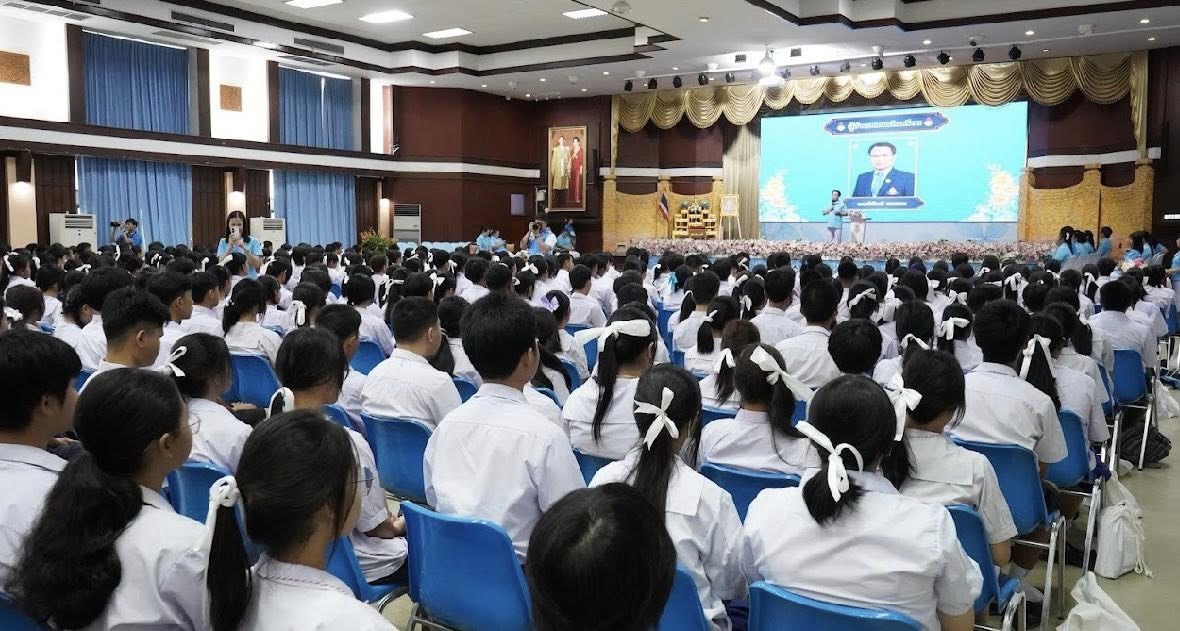กิจกรรมปฐมนิเทศนักเรียนระดับชั้นมัธยมศึกษาปีที่ 1 และชั้นมัธยมศึกษาปีที่ 4 ประจำปีการศึกษา 2568 uploads/2/2025-05/495473737_664540803230366_8997436976204980073_n.jpg